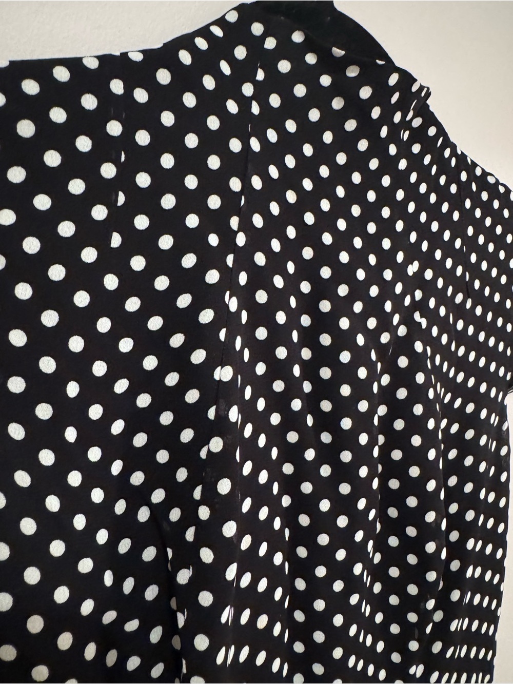 Reformation Maven Minidress features a black and white polkadot size 0 - Picture 8 of 11